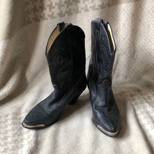 Black fashion western boots
